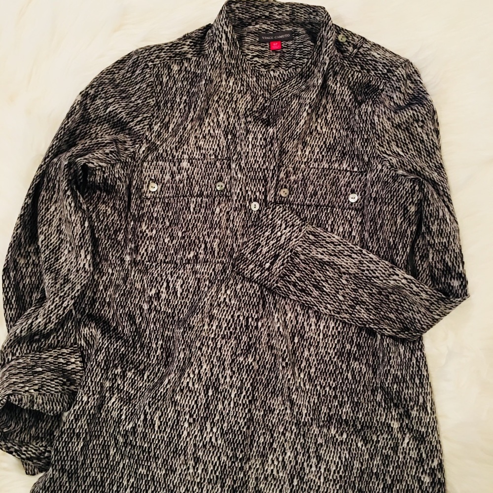 Vince Camuto Print Top 6P